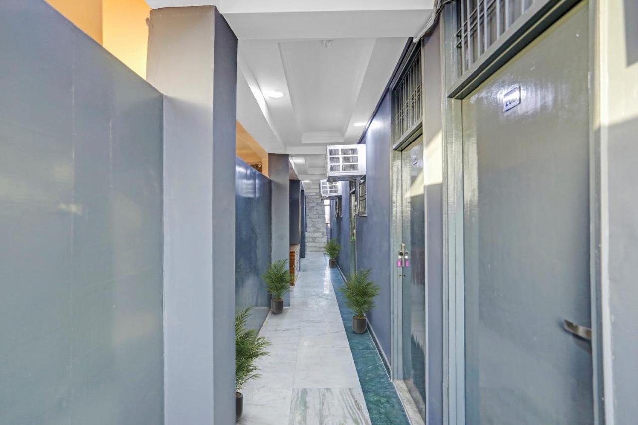 Super Hotel O Metro Inn Near Worlds Of Wonder Kālkāji Devi 외부 사진